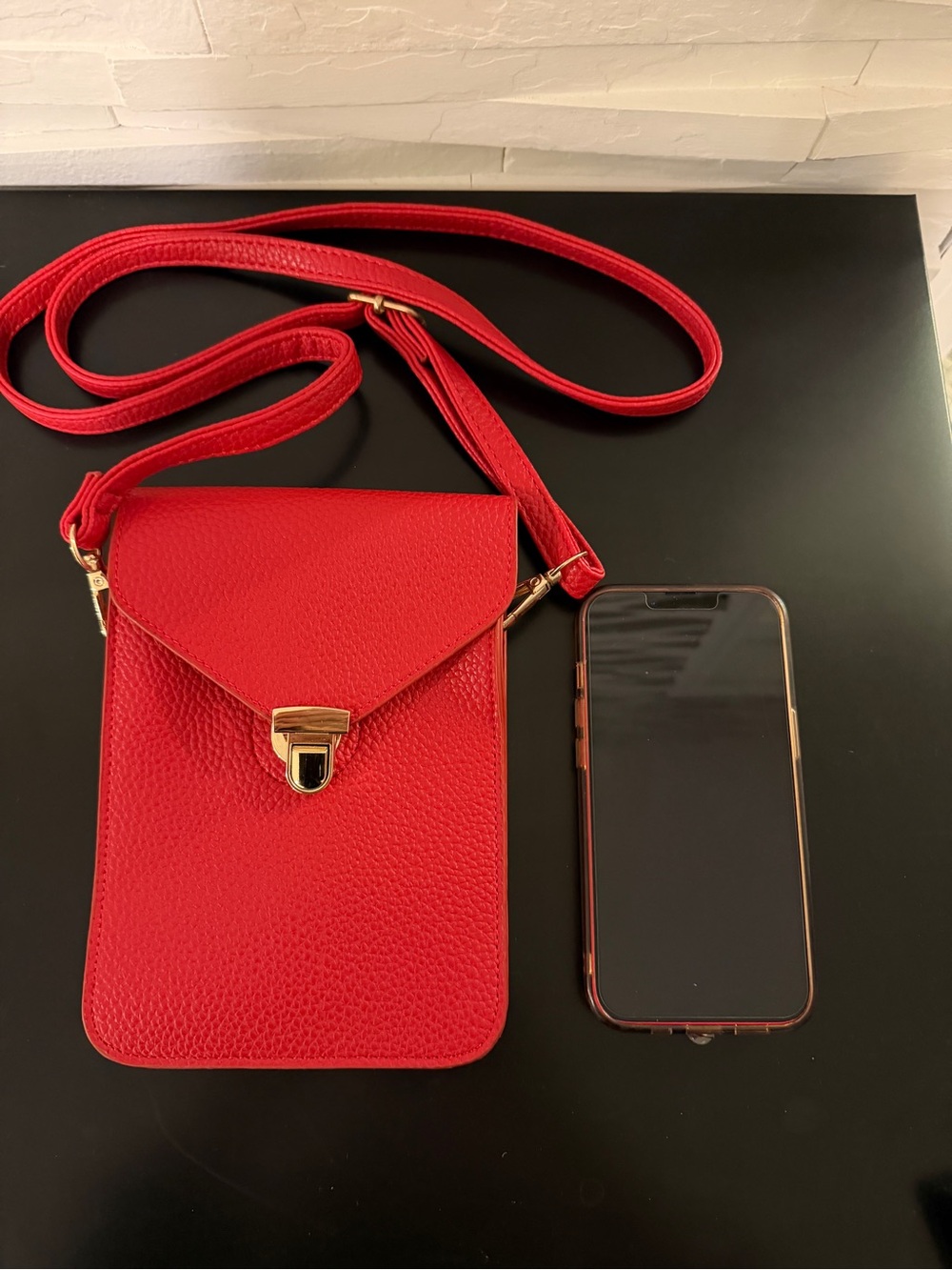 Red Crossbody Small bag with Gold Hardware - Detachable strap - Great for Travel